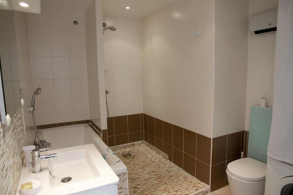 Dans Port 2 Appartement Fréjus